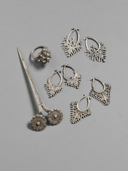 Timor Earrings & Hair Pin