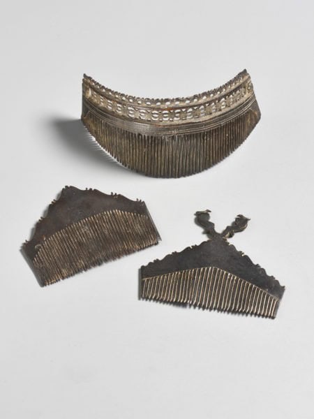 Timor Combs.